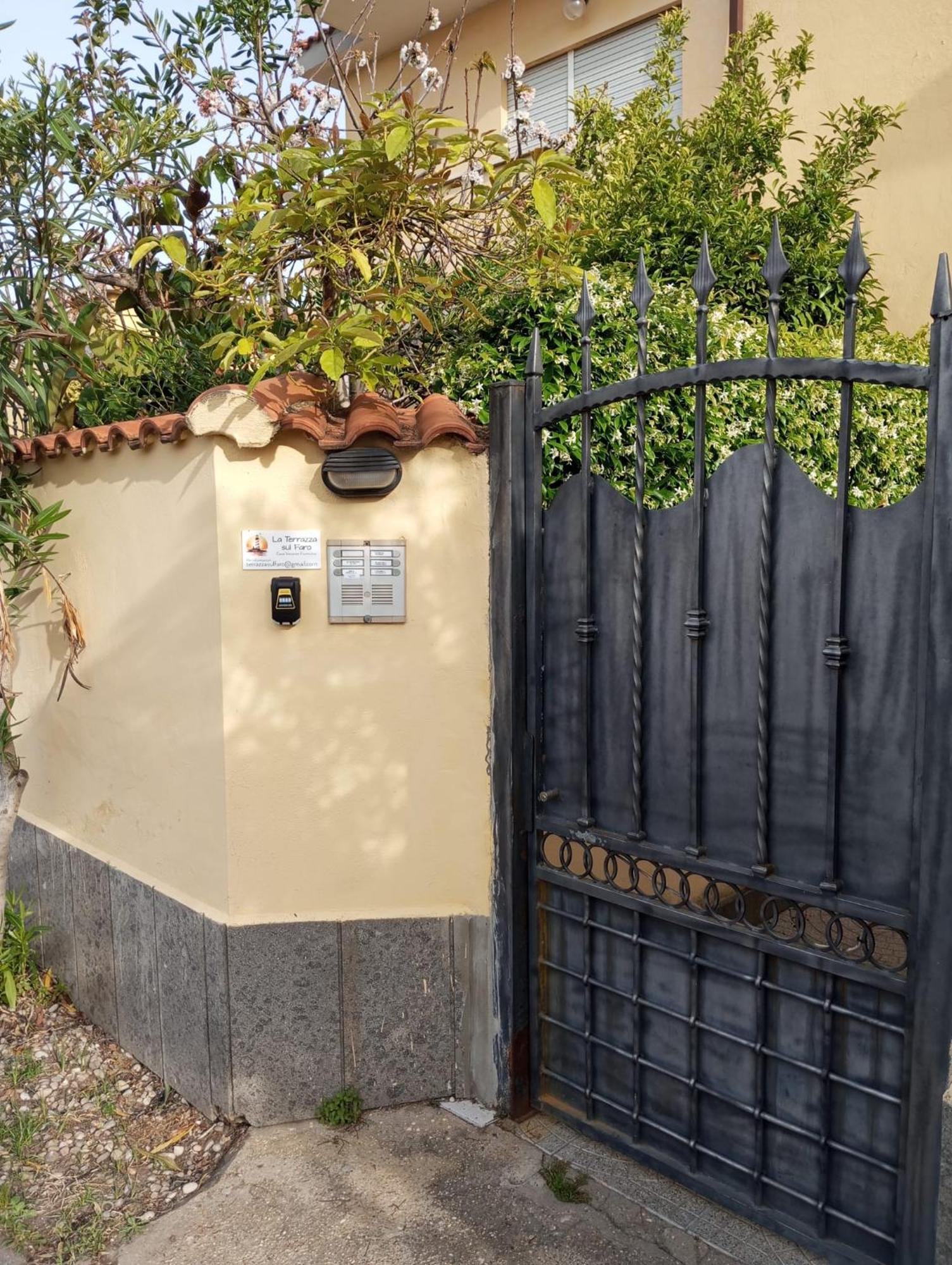 Apartmán La Terrazza Sul Faro Fiumicino Exteriér fotografie